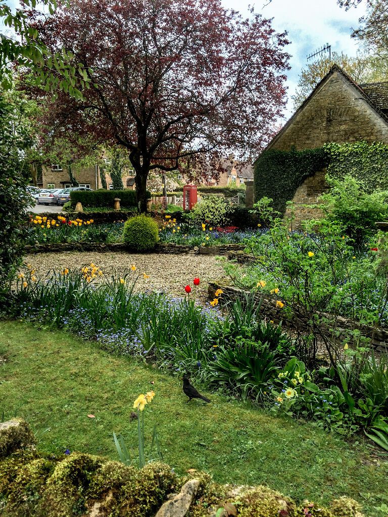 gardens in the cotswolds