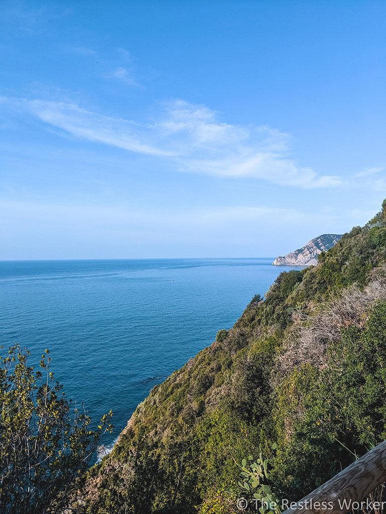 hiking in cinque terre