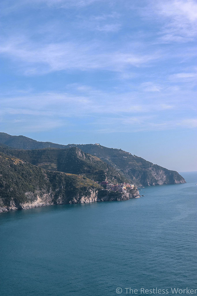 cinque terre coast vernazza